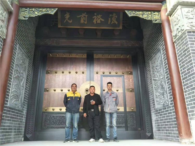西安天卓銅門以和合之道續(xù)寫非標銅門行業(yè)先行者的氣度