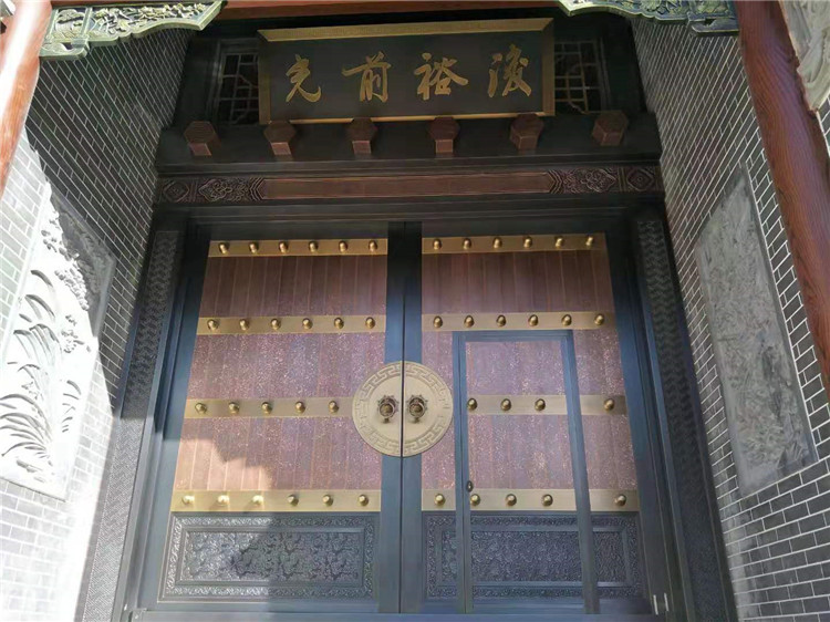 銅門生銹怎么恢復原樣？別墅銅門生銹的原因是什么？