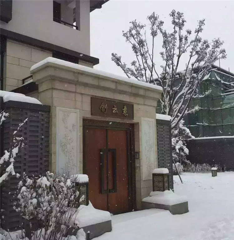 西安天卓銅門工匠的獨特匠心，古典美學與當代創新設計理念的交流