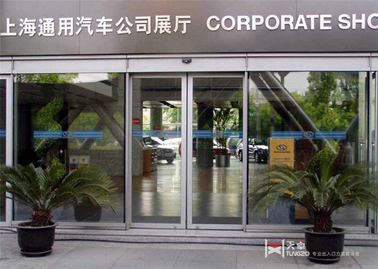 電動玻璃感應門優點，為什么要使用自動平移門