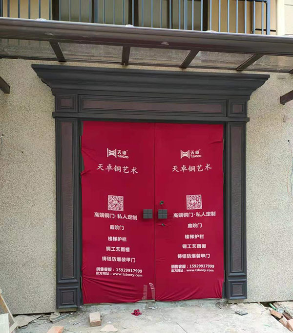 西安碧桂園鳳凰城別墅門，鑄鋁門